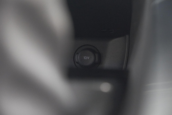 Peugeot 3008 PureTech 130 Allure Pack Business | Camera | Elektrische Kofferklep | Dodehoekdetectie | Apple Carplay