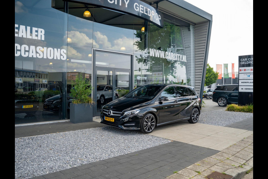 Mercedes-Benz B-Klasse 180 Ambition / LED / Sensoren / Leer / Navi / Cruise control / 18 inch
