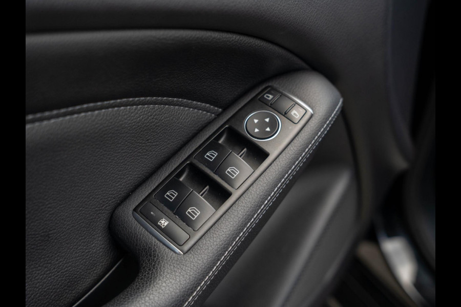 Mercedes-Benz B-Klasse 180 Ambition / LED / Sensoren / Leer / Navi / Cruise control / 18 inch