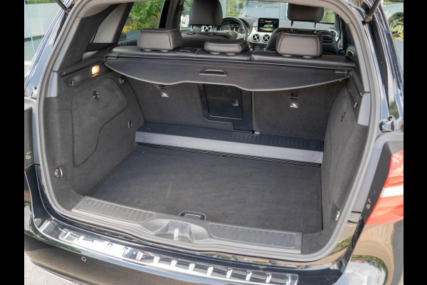 Mercedes-Benz B-Klasse 180 Ambition / LED / Sensoren / Leer / Navi / Cruise control / 18 inch