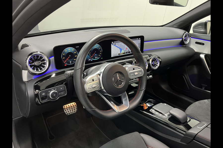 Mercedes-Benz A-Klasse 250 e AMG Line*PANO*WIDESCREEN*AMBIENTE LIGHT*BTW*