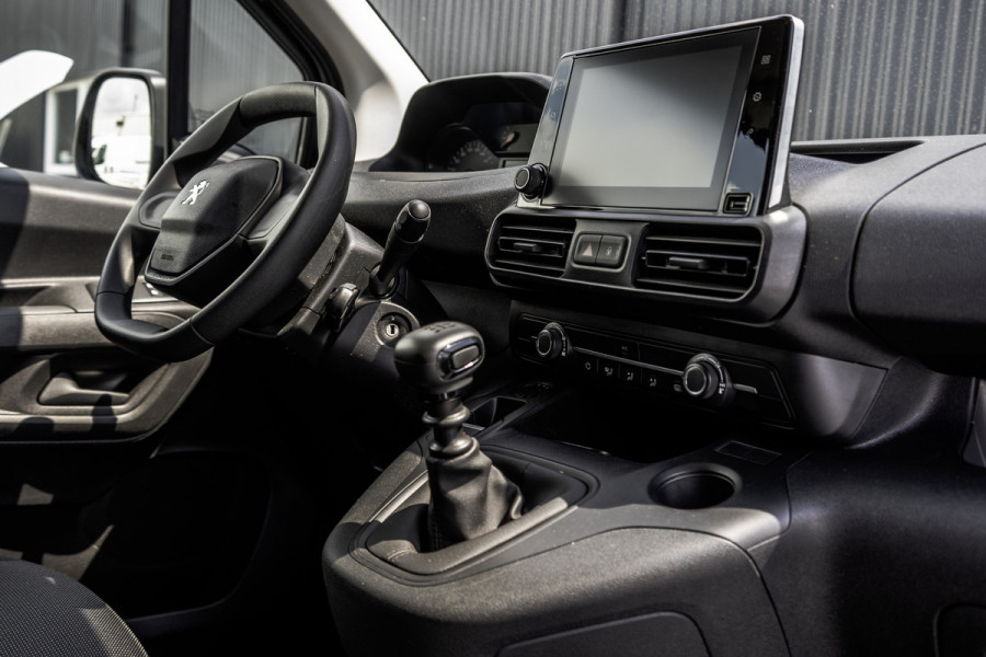 Peugeot Partner 1.5 BlueHDi L2H1 | CarPlay | Navigatie | Cruise | 3-Zits | Airco | PDC | Euro 6