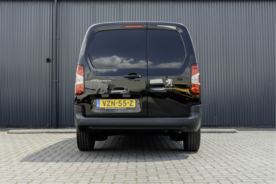 Peugeot Partner 1.5 BlueHDi L2H1 | CarPlay | Navigatie | Cruise | 3-Zits | Airco | PDC | Euro 6