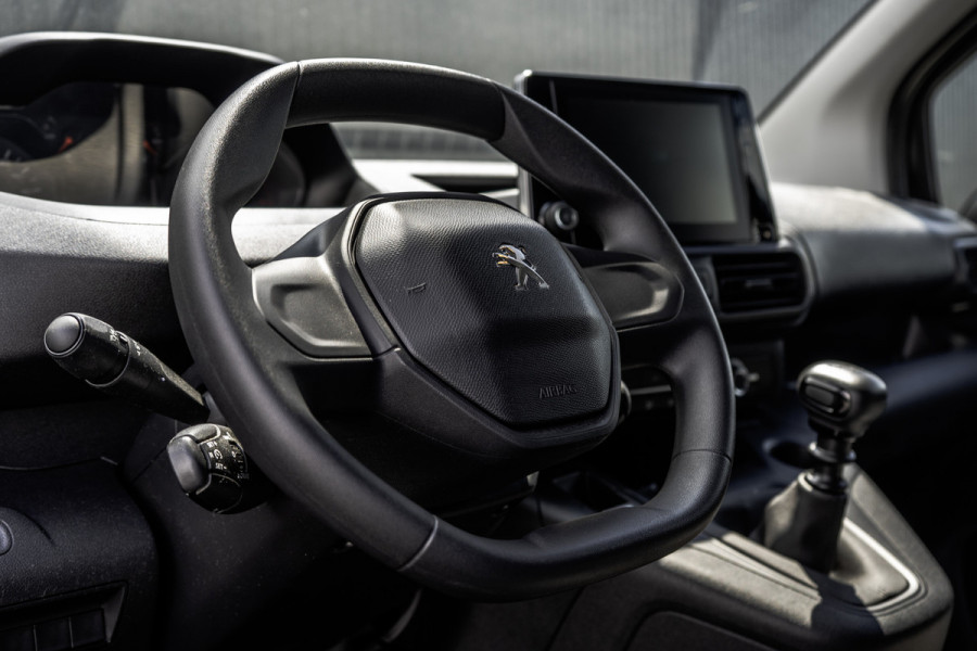 Peugeot Partner 1.5 BlueHDi L2H1 | CarPlay | Navigatie | Cruise | 3-Zits | Airco | PDC | Euro 6