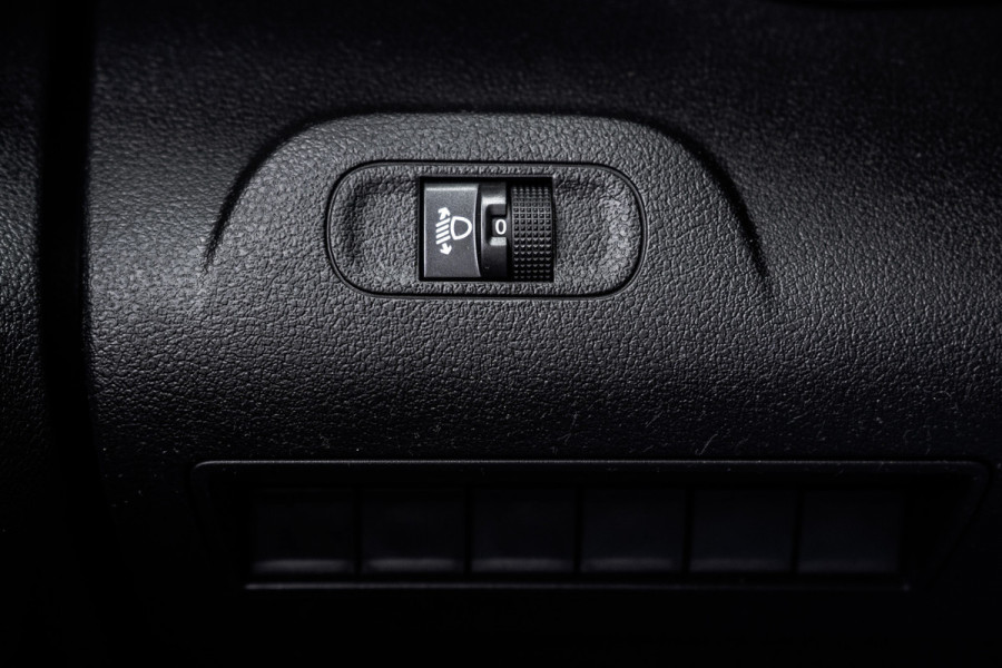 Peugeot Partner 1.5 BlueHDi L2H1 | CarPlay | Navigatie | Cruise | 3-Zits | Airco | PDC | Euro 6