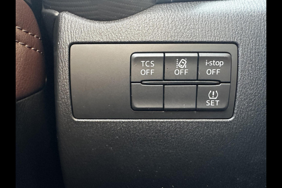 Mazda CX-3 2.0 SkyActiv-G 120 GT-Luxury | NAVIGATIE SYSTEEM | ACHTERUITRIJ CAMERA | KEYLESS ENTRY | STOELVERWARMING | LEDER | CLIMATE CONTROL | CRUISE CONTROL | 18 INCH | Mazda CX-3 2.0 SkyActiv-G 120 GT-Luxury | NAVIGATIE SYSTEEM | ACHTERUITRIJ CAMERA | KEYLESS ENTRY | STOELVERWARMING | LEDER | CLIMATE CONTROL | CRUISE CONTROL | 18 INCH |