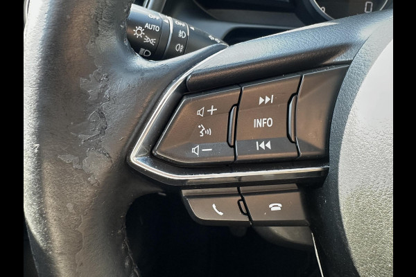 Mazda CX-3 2.0 SkyActiv-G 120 GT-Luxury | NAVIGATIE SYSTEEM | ACHTERUITRIJ CAMERA | KEYLESS ENTRY | STOELVERWARMING | LEDER | CLIMATE CONTROL | CRUISE CONTROL | 18 INCH | Mazda CX-3 2.0 SkyActiv-G 120 GT-Luxury | NAVIGATIE SYSTEEM | ACHTERUITRIJ CAMERA | KEYLESS ENTRY | STOELVERWARMING | LEDER | CLIMATE CONTROL | CRUISE CONTROL | 18 INCH |