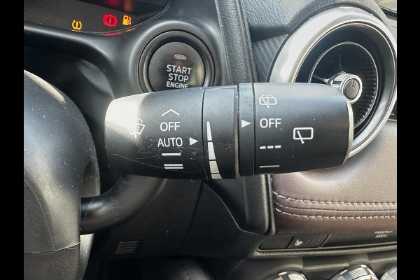 Mazda CX-3 2.0 SkyActiv-G 120 GT-Luxury | NAVIGATIE SYSTEEM | ACHTERUITRIJ CAMERA | KEYLESS ENTRY | STOELVERWARMING | LEDER | CLIMATE CONTROL | CRUISE CONTROL | 18 INCH | Mazda CX-3 2.0 SkyActiv-G 120 GT-Luxury | NAVIGATIE SYSTEEM | ACHTERUITRIJ CAMERA | KEYLESS ENTRY | STOELVERWARMING | LEDER | CLIMATE CONTROL | CRUISE CONTROL | 18 INCH |