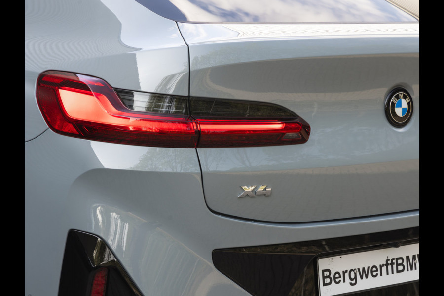BMW X4 M40i - Pano - Trekhaak - Driving Ass Prof - Head-up - Harman Kardon