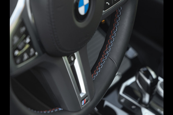 BMW X4 M40i - Pano - Trekhaak - Driving Ass Prof - Head-up - Harman Kardon