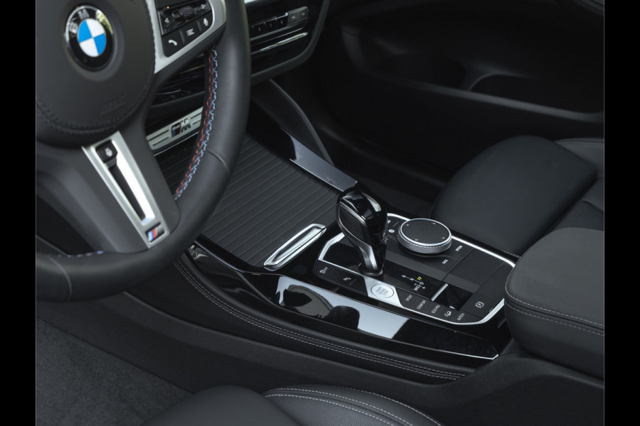 BMW X4 M40i - Pano - Trekhaak - Driving Ass Prof - Head-up - Harman Kardon