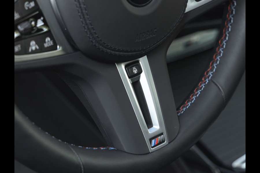 BMW X4 M40i - Pano - Trekhaak - Driving Ass Prof - Head-up - Harman Kardon