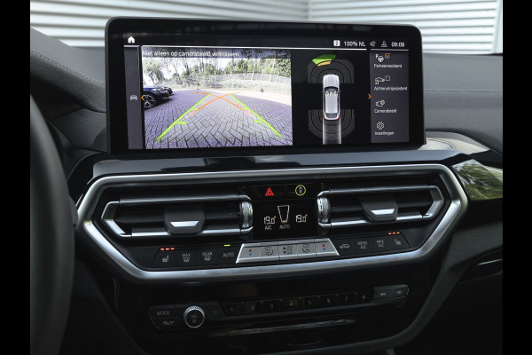 BMW X4 M40i - Pano - Trekhaak - Driving Ass Prof - Head-up - Harman Kardon