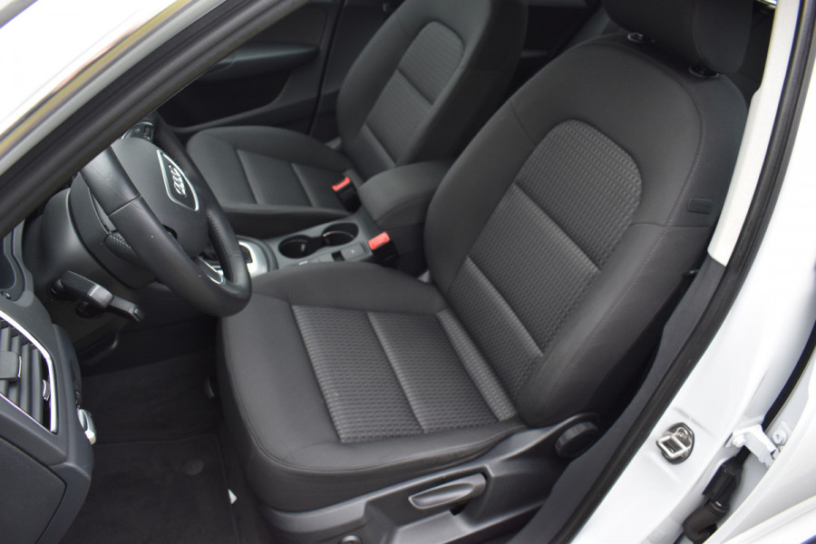 Audi Q3 1.4 TFSI CoD Sport Advance Sport Automaat elec-achterklep Stoelverwarming