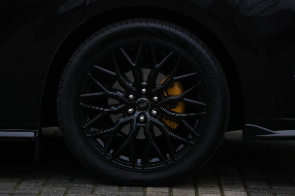 Ford Transit Custom 320 2.0 TDCI L2H1 DC Limited 170 PK | BPM VRIJ | ACC | Blind Spot | Navigatie | Camera | CarPlay | Lane Assist | Stoelverwarming Raptor Edition | NL Auto | 6-Zitter | Dubbel Cabine