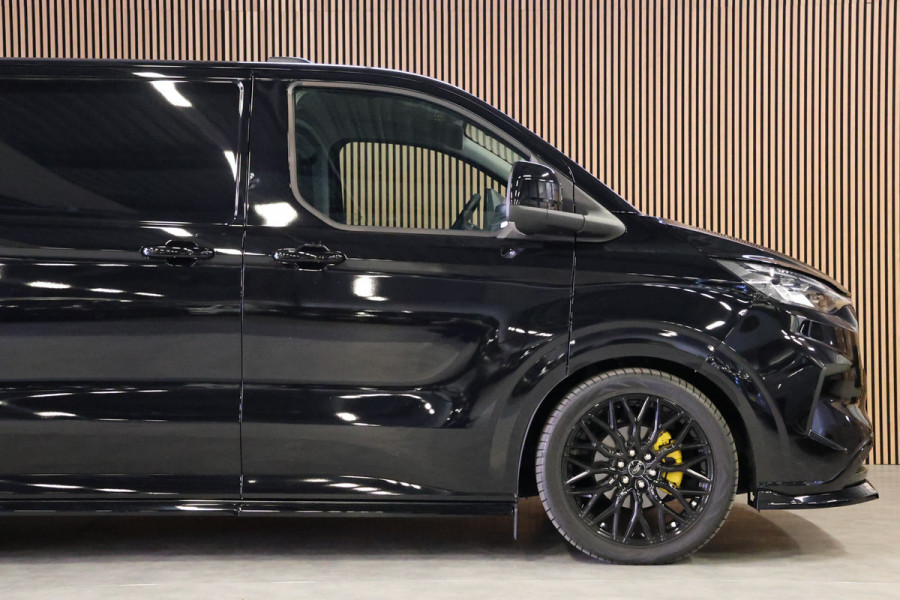 Ford Transit Custom 320 2.0 TDCI L2H1 DC Limited 170 PK | BPM VRIJ | ACC | Blind Spot | Navigatie | Camera | CarPlay | Lane Assist | Stoelverwarming Raptor Edition | NL Auto | 6-Zitter | Dubbel Cabine