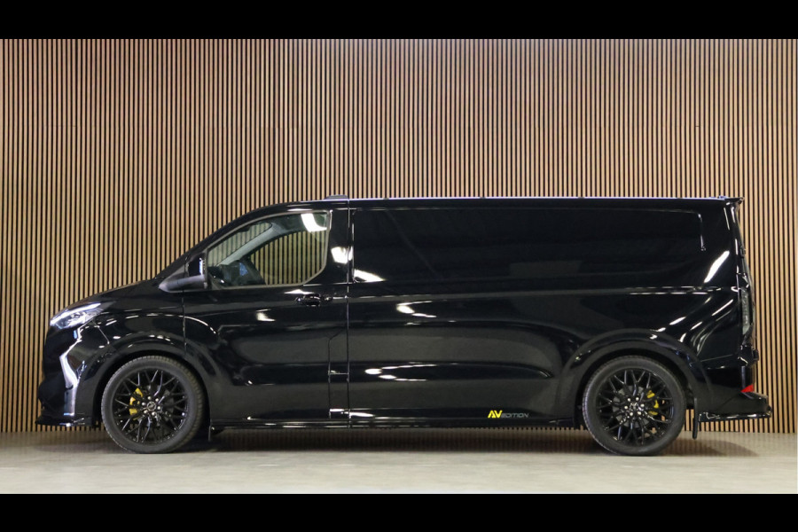 Ford Transit Custom 320 2.0 TDCI L2H1 DC Limited 170 PK | BPM VRIJ | ACC | Blind Spot | Navigatie | Camera | CarPlay | Lane Assist | Stoelverwarming Raptor Edition | NL Auto | 6-Zitter | Dubbel Cabine