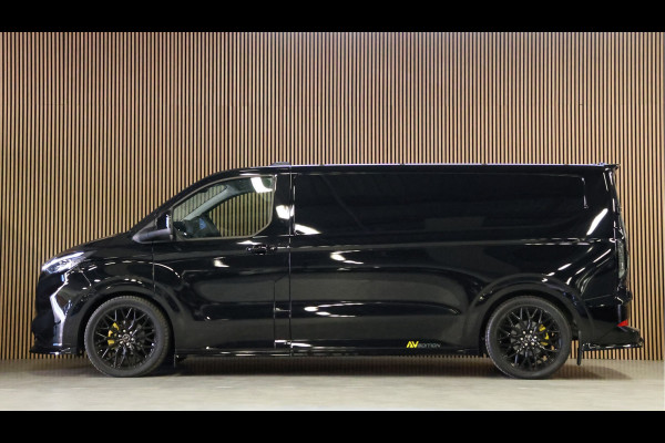 Ford Transit Custom 320 2.0 TDCI L2H1 DC Limited 170 PK | BPM VRIJ | ACC | Blind Spot | Navigatie | Camera | CarPlay | Lane Assist | Stoelverwarming Raptor Edition | NL Auto | 6-Zitter | Dubbel Cabine