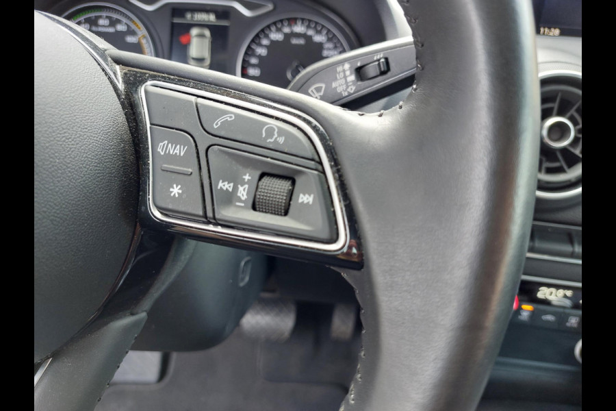 Audi A3 Sportback 40 e-tron Advance Sport | Trekhaak | Camera | 100% onderhouden