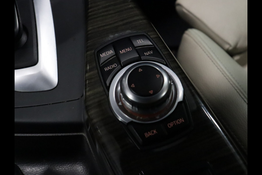 BMW 2 Serie Cabrio 220i High Executive [CAMERA, VOL LEDER, STOELVERWARMING, PDC V+A, BLUETOOTH, CRUISE, CLIMATE, NIEUWSTAAT]