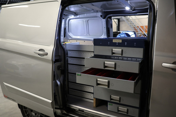 Ford Transit Custom 2.0 TDCI Limited | L+R Schuifdeur | ACC | CarPlay | Camera | Stoelverwarming | Lane Assist | PDC V+A | LED | Onderhoudsbeurt | Nieuwe APK