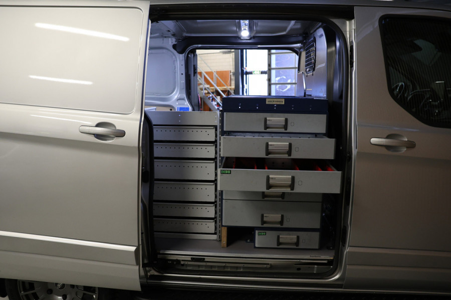 Ford Transit Custom 2.0 TDCI Limited | L+R Schuifdeur | ACC | CarPlay | Camera | Stoelverwarming | Lane Assist | PDC V+A | LED | Onderhoudsbeurt | Nieuwe APK