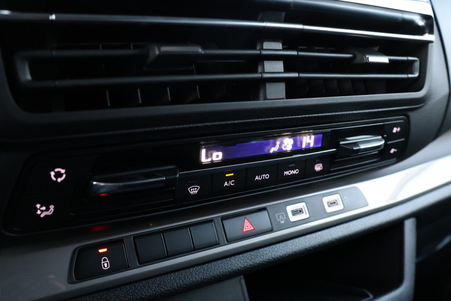 Peugeot Expert 2.0 BlueHDi 180PK L3 DC | 5-Zitter | Dubbel cabine | 360 Camera | Lederen bekleding | CarPlay | Navigatie | Stoelverwarming | Stuurwielverwarming | Massage | Elek. stoel | Lane Assist |  Dodehoek detector
