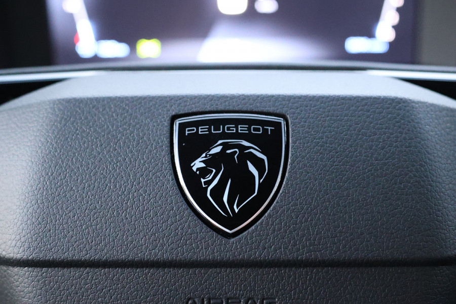 Peugeot Expert 2.0 BlueHDi 180PK L3 DC | 5-Zitter | Dubbel cabine | 360 Camera | Lederen bekleding | CarPlay | Navigatie | Stoelverwarming | Stuurwielverwarming | Massage | Elek. stoel | Lane Assist |  Dodehoek detector