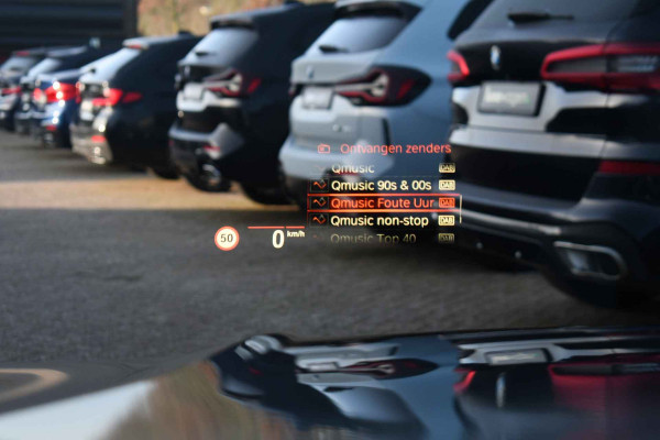 BMW 3-serie 330e xDrive M-Sport Pro Dravit H/K 19inch HUD Camera