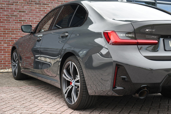 BMW 3-serie 330e xDrive M-Sport Pro Dravit H/K 19inch HUD Camera