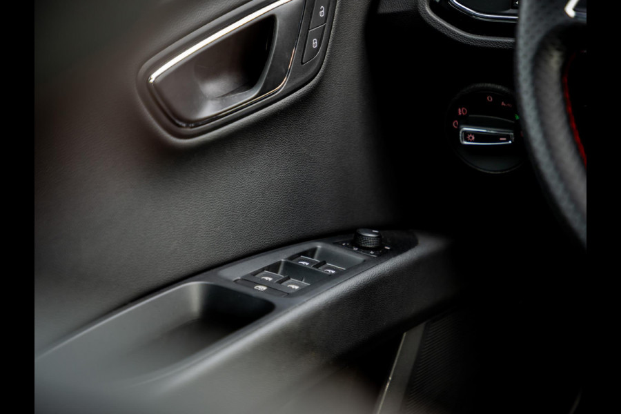 Seat León ST 1.4 TSI FR Business Intense | Adaptive Cruise Control | Apple CarPlay