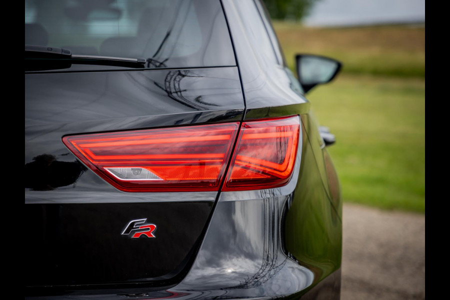 Seat León ST 1.4 TSI FR Business Intense | Adaptive Cruise Control | Apple CarPlay