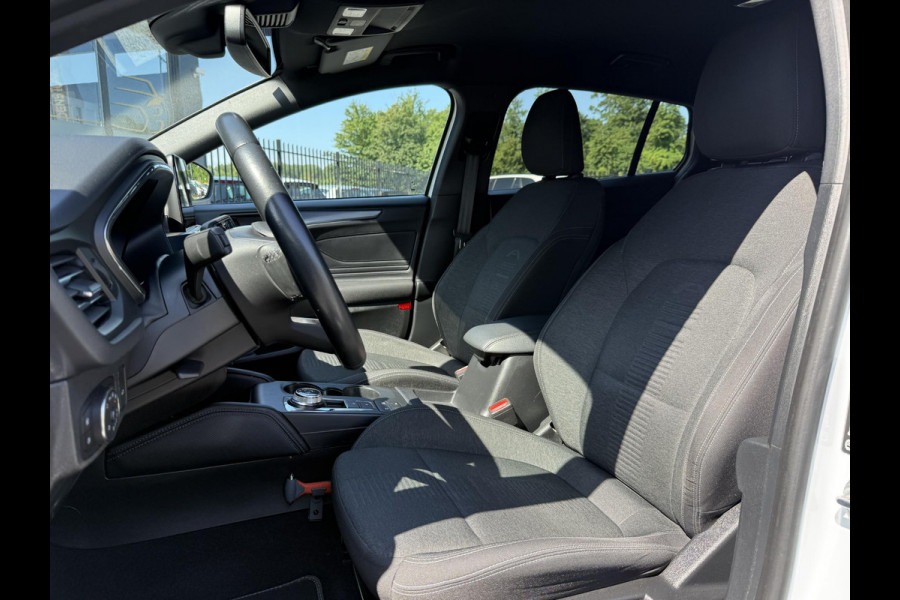 Ford FOCUS Wagon 1.5 EcoBoost Active X Business 2e Eigenaar,Dealer Onderhouden,Automaat,Navi,Camera,Clima,Cruise,Trekhaak,Pdc,Lm Velgen,150pk,Apk tot 09-2026