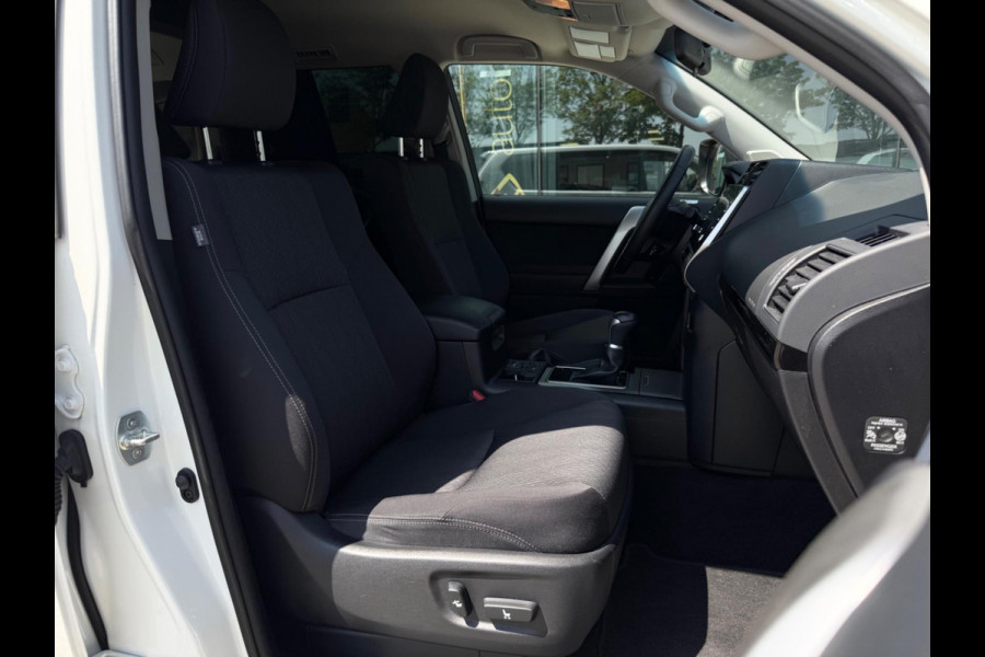 Toyota Land Cruiser 150 2.8 D-4D 4X4 Challenger A/T VAN, 5drs, NAP, 3500 kg, CarPlay, LED, Trekhaak