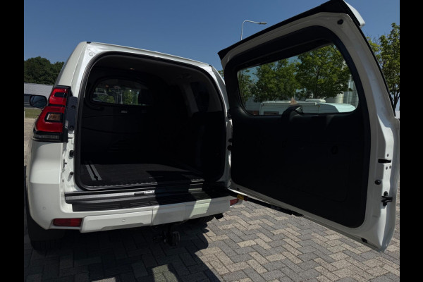 Toyota Land Cruiser 150 2.8 D-4D 4X4 Challenger A/T VAN, 5drs, NAP, 3500 kg, CarPlay, LED, Trekhaak