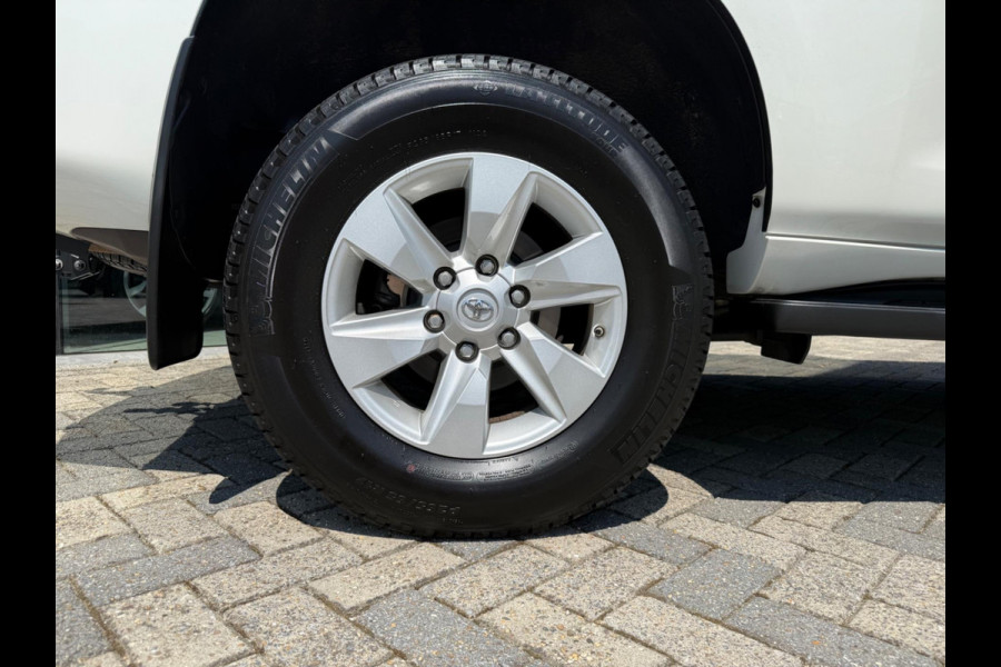 Toyota Land Cruiser 150 2.8 D-4D 4X4 Challenger A/T VAN, 5drs, NAP, 3500 kg, CarPlay, LED, Trekhaak
