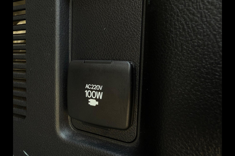 Toyota Land Cruiser 150 2.8 D-4D 4X4 Challenger A/T VAN, 5drs, NAP, 3500 kg, CarPlay, LED, Trekhaak