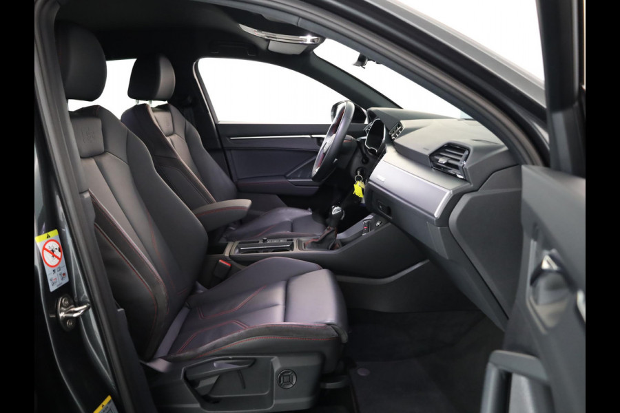 Audi Q3 Sportback 35 TFSI S Edition 150pk S-tonic | Navigatie | Lederen bekleding | Parkeercamera | 20 inch lichtmetalen velgen| El.achterklep