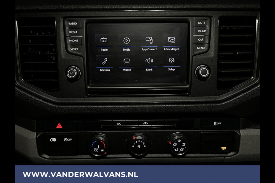 Volkswagen Crafter 2.0 TDI 141pk L3H3 L2H2 Euro6 Airco | Massagestoel | Camera | Apple Carplay | Android Auto Chauffeursstoel, Cruisecontrol, 2800kg trekvermogen