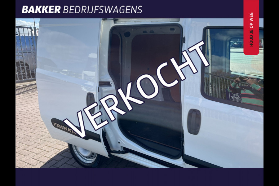 Fiat Dobló Cargo 1.6 MJ 105 pk L1H1 S Trekking betimmering