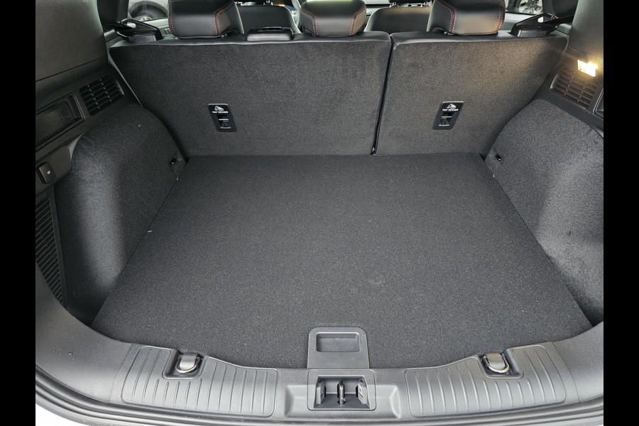 Ford Kuga 2.5 PHEV ST-Line X 243pk | Driver Assistance Pack | Black Package | Winterpack | Panorama dak | Wegklapbare Trekhaak | AGR Stoelen | Adaptieve Matrix LED koplampen met Coast to Coast