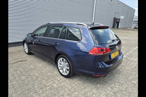 Volkswagen Golf 1.4 TSI Highline Automaat, airco,cruise,navigatie,stoelverwarming,parkeersensoren,
