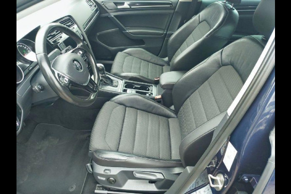 Volkswagen Golf 1.4 TSI Highline Automaat, airco,cruise,navigatie,stoelverwarming,parkeersensoren,