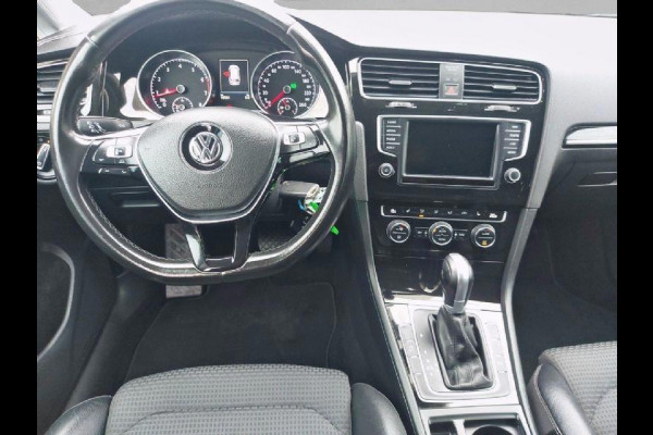 Volkswagen Golf 1.4 TSI Highline Automaat, airco,cruise,navigatie,stoelverwarming,parkeersensoren,
