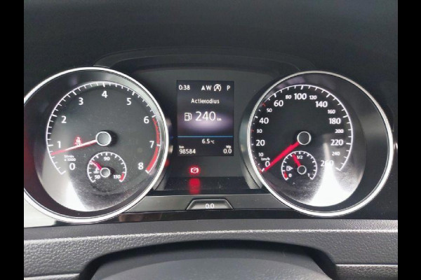 Volkswagen Golf 1.4 TSI Highline Automaat, airco,cruise,navigatie,stoelverwarming,parkeersensoren,