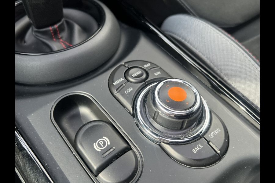MINI Clubman 2.0 JCW ALL4 Chili F1, PANODAK, HARMAN KARDON, VOL OPTIES!
