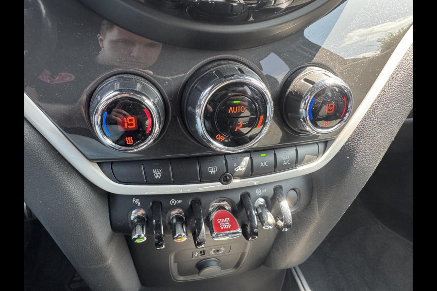 MINI Countryman 2.0 Cooper S Chili JCW | Navigatie | Cruise Control | Parkeersensoren | 19 Inch Lichtmetalen Velgen |
