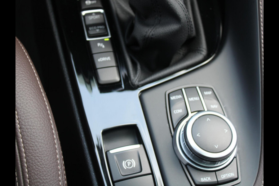 BMW X2 xDrive25e High Executive | ELEKTRISCH SCHUIFDAK | HARMAN KARDON |