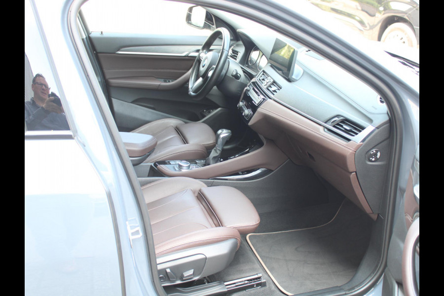 BMW X2 xDrive25e High Executive | ELEKTRISCH SCHUIFDAK | HARMAN KARDON |