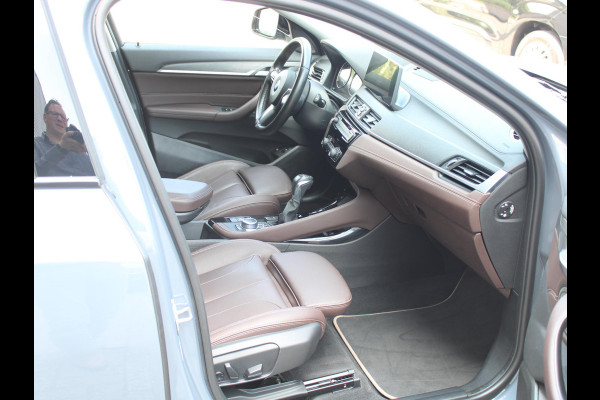 BMW X2 xDrive25e High Executive | ELEKTRISCH SCHUIFDAK | HARMAN KARDON |